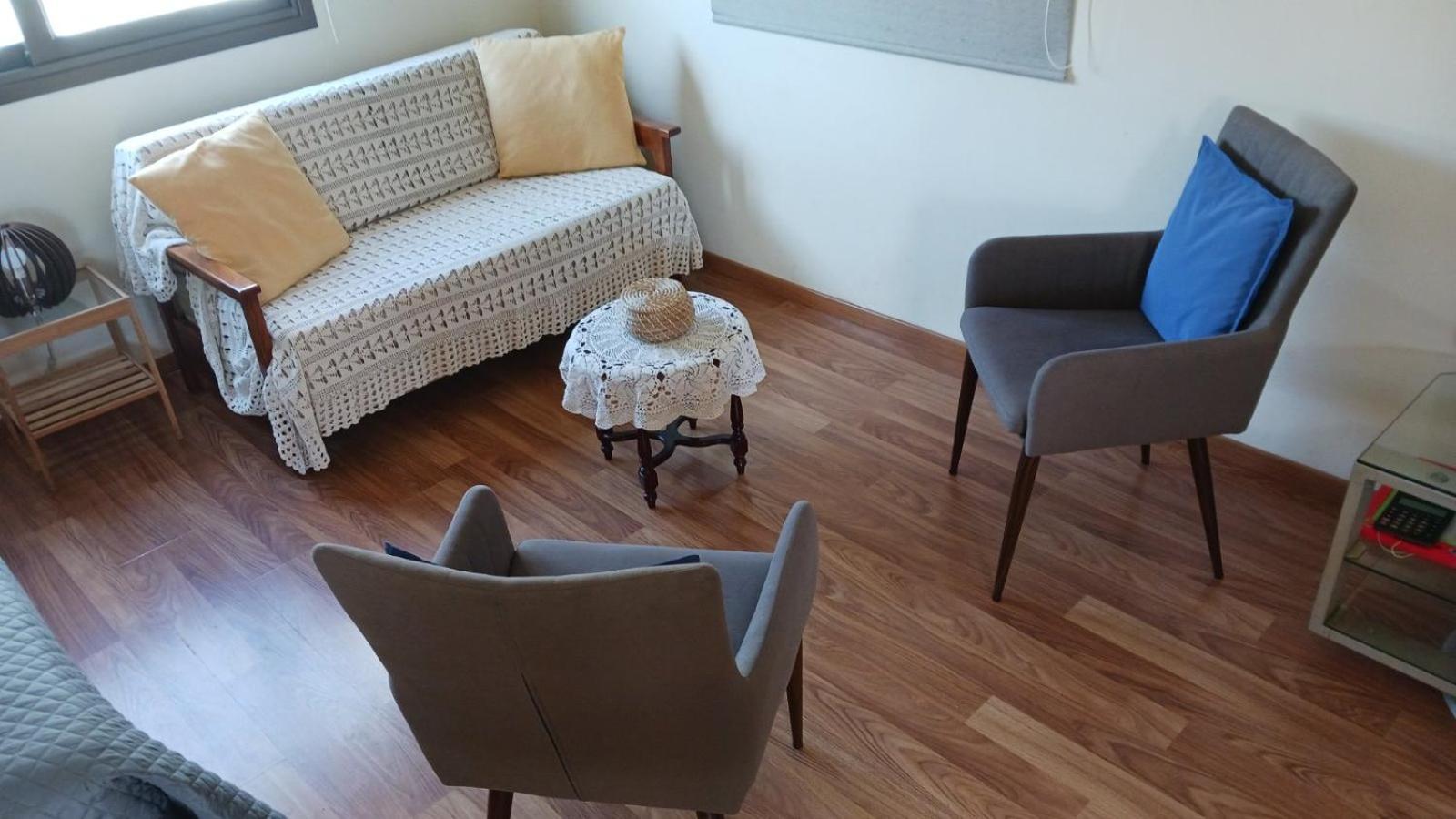 Extremely Comfy Apt With Spacious Private Terrace 10Min Walk To The Beach & In Town Larnaca Exterior foto